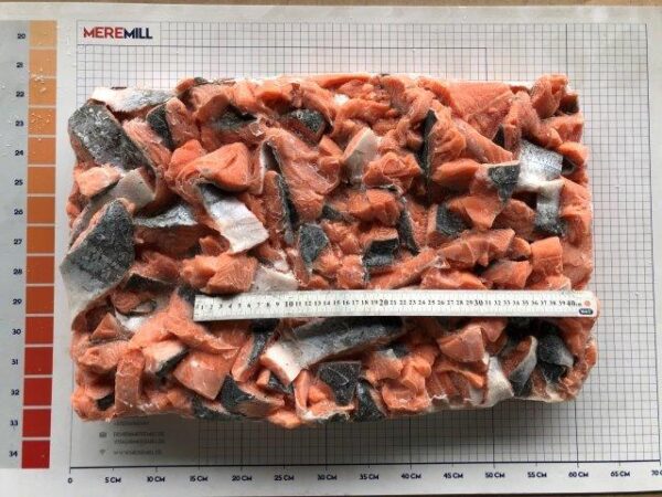 Frozen Salmon Bits & Pieces Skin On - Image 2